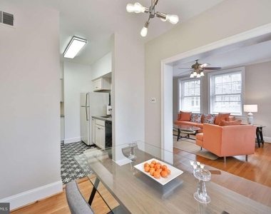 6655 Mccallum Street - Photo Thumbnail 2