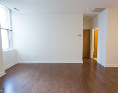 1600-2 Walnut Street - Photo Thumbnail 12