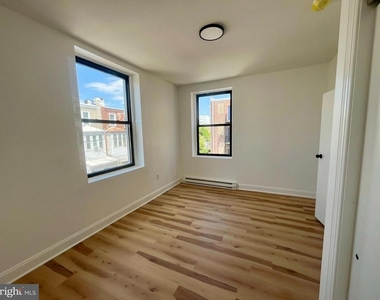4413 Walnut Street - Photo Thumbnail 1