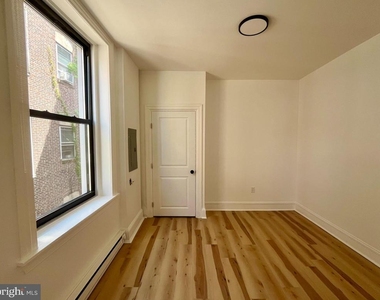 4413 Walnut Street - Photo Thumbnail 8