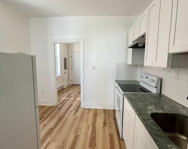 4413 Walnut Street - Photo Thumbnail 4