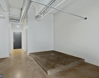 412-26 S 13th Street - Photo Thumbnail 2
