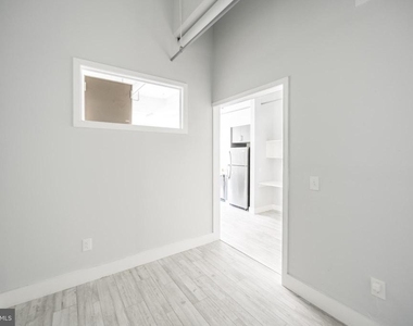 412-26 S 13th Street - Photo Thumbnail 7