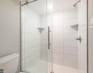 2550 N Howard Street - Photo Thumbnail 10