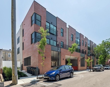 203 Haverford Avenue - Photo Thumbnail 3