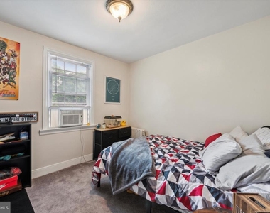 20 S Village Avenue - Photo Thumbnail 6