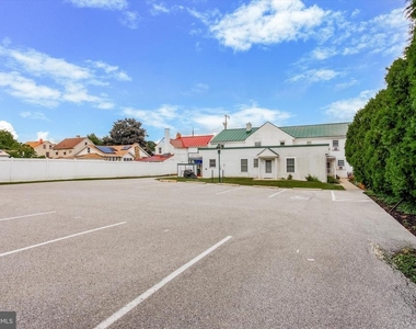 20 S Village Avenue - Photo Thumbnail 11