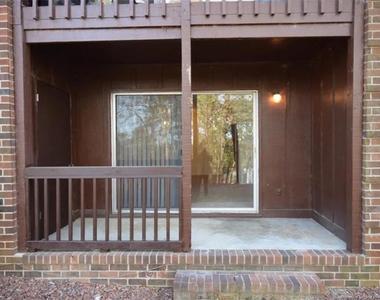 629 Gables Court - Photo Thumbnail 15