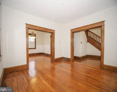 332 Crown Point Road - Photo Thumbnail 11