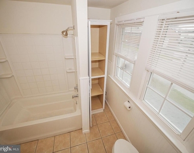 332 Crown Point Road - Photo Thumbnail 25