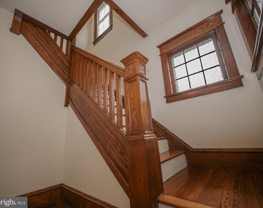 332 Crown Point Road - Photo Thumbnail 9