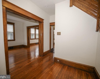 332 Crown Point Road - Photo Thumbnail 8