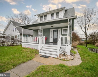 332 Crown Point Road - Photo Thumbnail 2