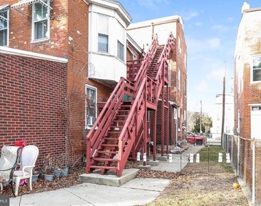 212 E Broad Street - Photo Thumbnail 12