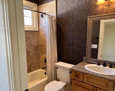 3316 Darien Drive - Photo Thumbnail 24