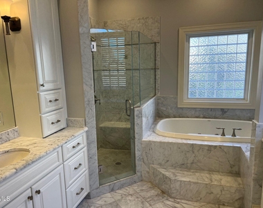 3316 Darien Drive - Photo Thumbnail 11