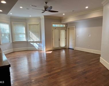 3316 Darien Drive - Photo Thumbnail 30