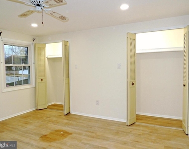 12206 Maycheck Lane - Photo Thumbnail 20