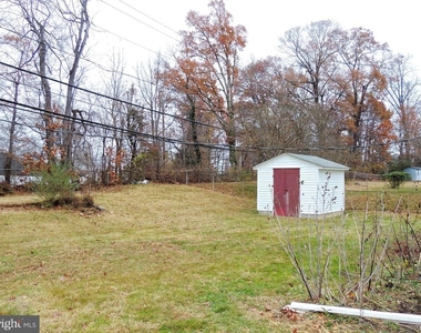 12206 Maycheck Lane - Photo Thumbnail 37