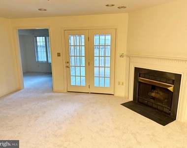 552 Winding Rose Drive - Photo Thumbnail 20