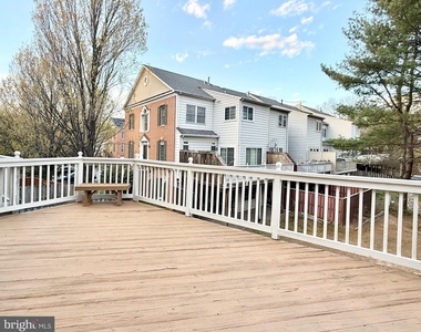 552 Winding Rose Drive - Photo Thumbnail 23