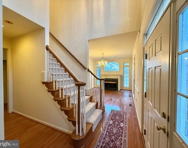 552 Winding Rose Drive - Photo Thumbnail 1