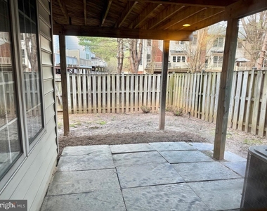 552 Winding Rose Drive - Photo Thumbnail 22
