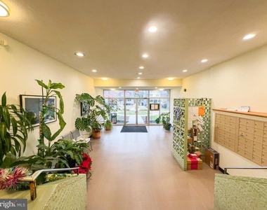 614 Sligo Avenue - Photo Thumbnail 3