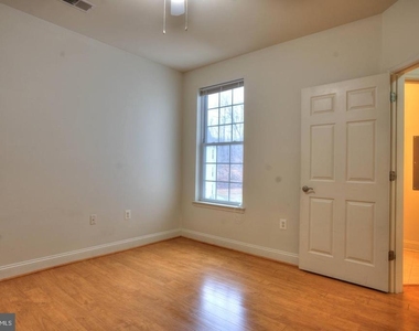 4805 Mantlewood Way - Photo Thumbnail 25