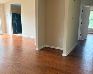 2503 Coach House Way - Photo Thumbnail 17
