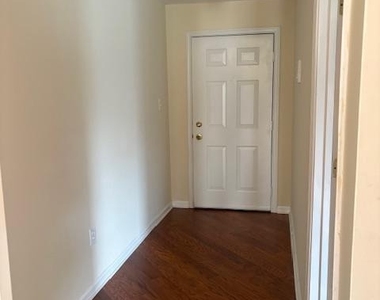 2503 Coach House Way - Photo Thumbnail 23