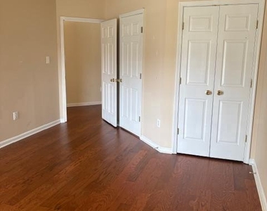 2503 Coach House Way - Photo Thumbnail 13