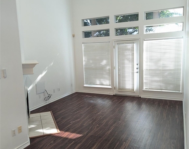 2918 Ranch Road 620 N - Photo Thumbnail 5