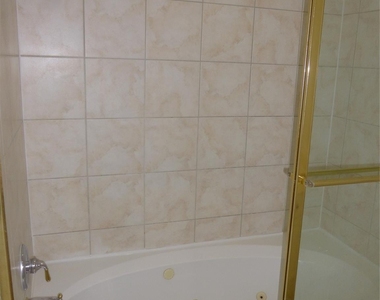 2918 Ranch Road 620 N - Photo Thumbnail 19
