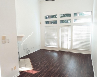 2918 Ranch Road 620 N - Photo Thumbnail 7