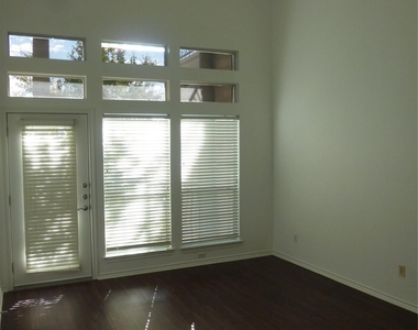 2918 Ranch Road 620 N - Photo Thumbnail 14