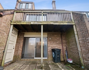 10 Pine Bark Court - Photo Thumbnail 20