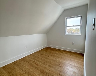 2125 Oakland Road - Photo Thumbnail 8