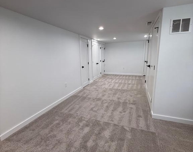 2125 Oakland Road - Photo Thumbnail 14