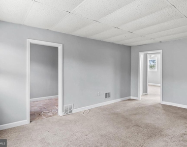 1411 Filbert Street - Photo Thumbnail 3
