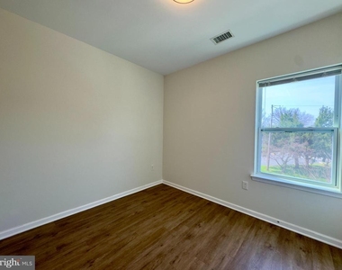 5612 Bucknell Road - Photo Thumbnail 9