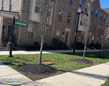 1728 Lantern Mews - Photo Thumbnail 1