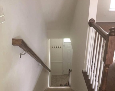 1728 Lantern Mews - Photo Thumbnail 11