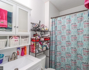 2426 Vineyard Lane - Photo Thumbnail 18