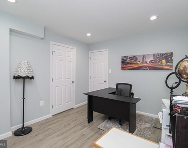 2426 Vineyard Lane - Photo Thumbnail 32
