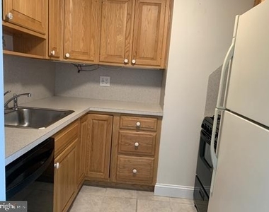 2401 Pennsylvania Avenue - Photo Thumbnail 7