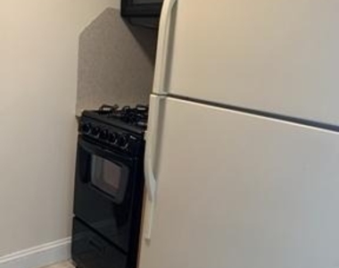 2401 Pennsylvania Avenue - Photo Thumbnail 8
