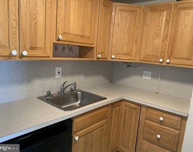 2401 Pennsylvania Avenue - Photo Thumbnail 6