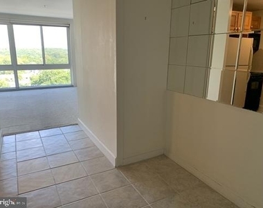 2401 Pennsylvania Avenue - Photo Thumbnail 5