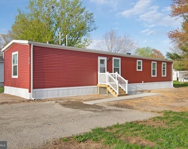 161 Carnation Drive - Photo Thumbnail 1